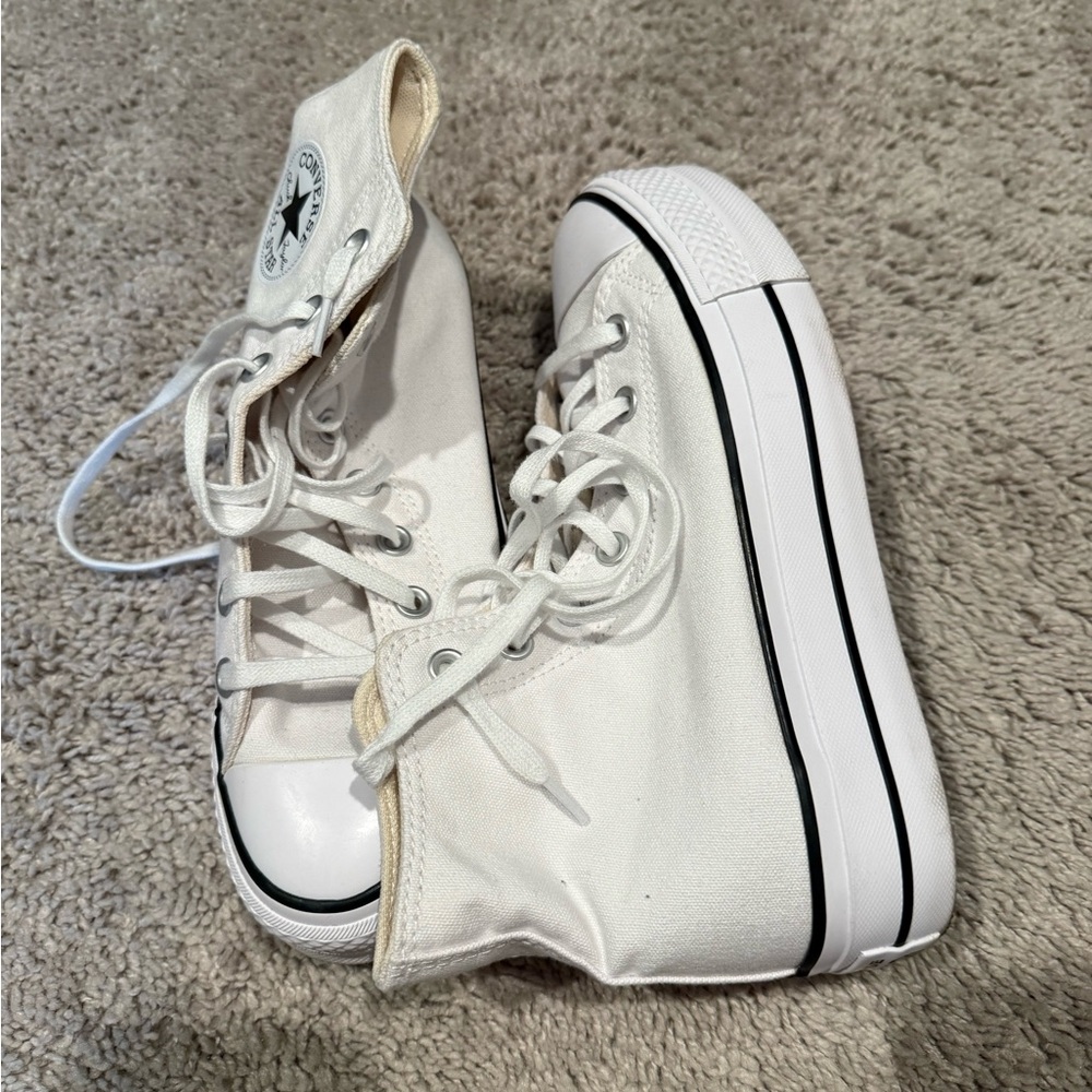Converse White and Black High-Tops- platform women’s sz 7